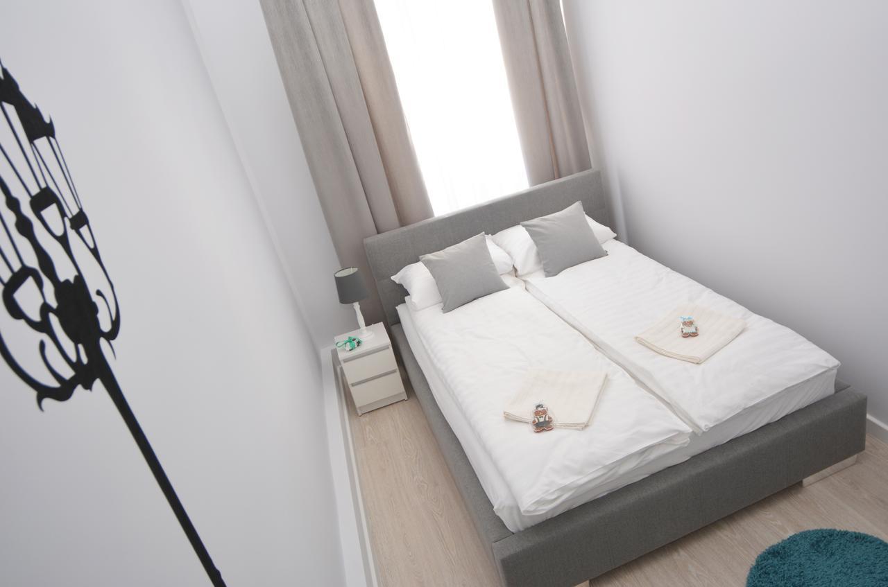 Apartament Pod Kopernikiem II Torun Exterior foto